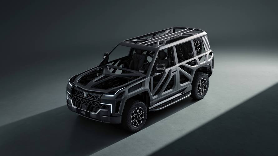 佛山南海区宝展格企业管理咨询仰望U8硬派越野的科技魅力，国能汽车对传统燃油车市场的冲击